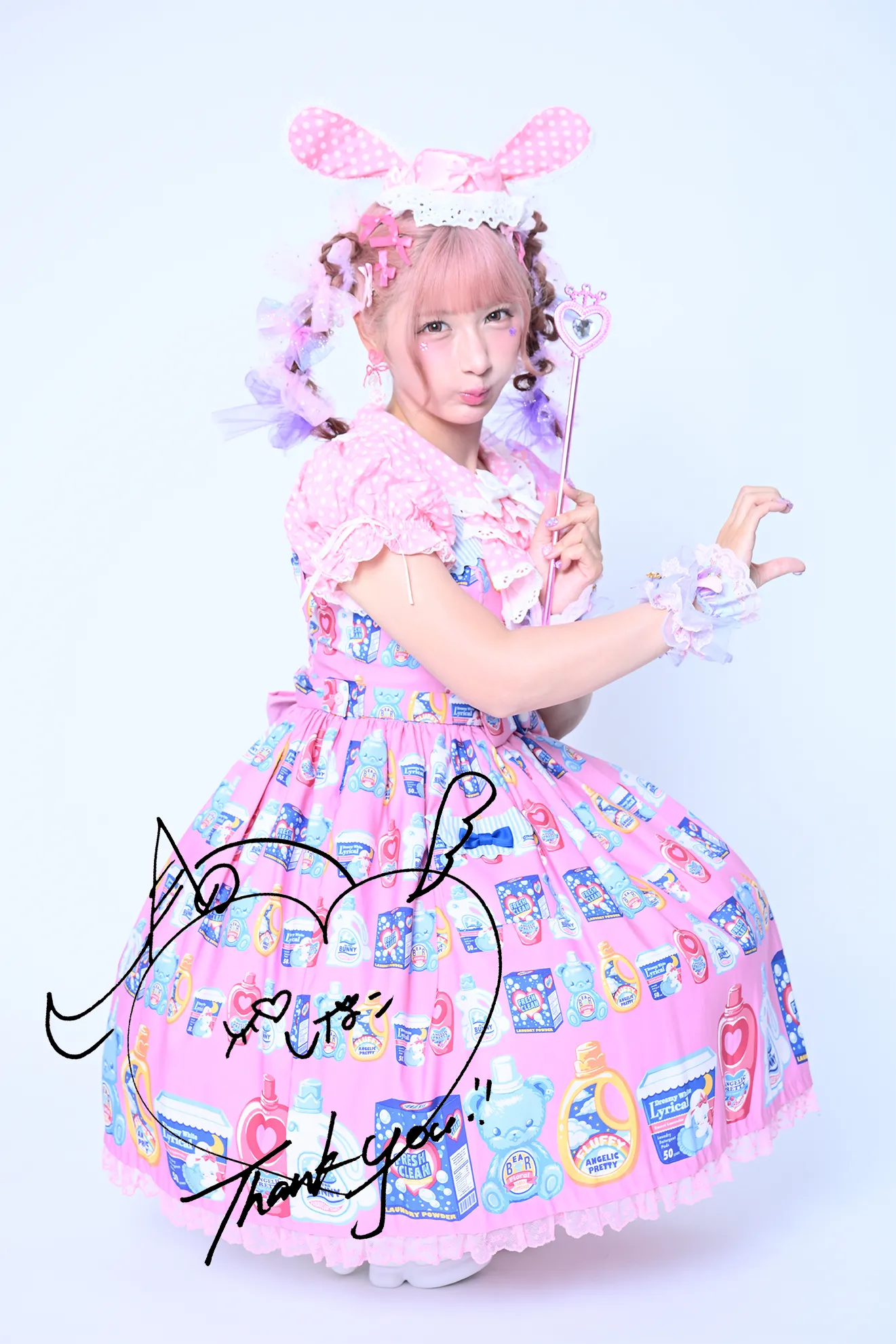 サイン入り写真イメージ画像